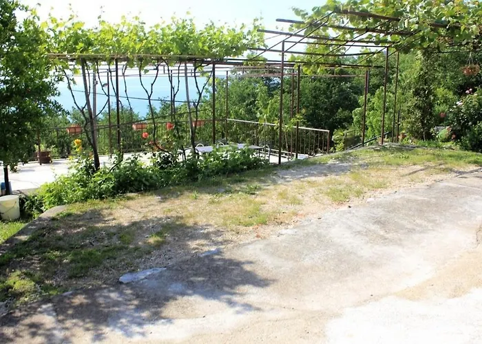 With A Parking Space Lovran, Opatija - 7743 Laurana
